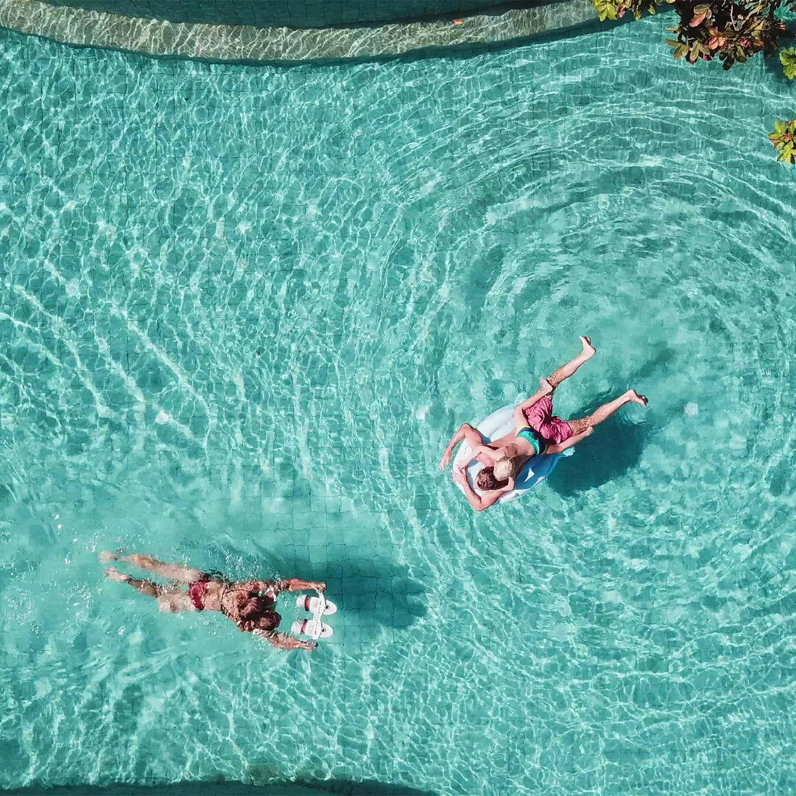 Sublue WhiteShark Tini Inflatable Kickboard